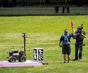 Students crash rockets into the ground to test sample return proposal
