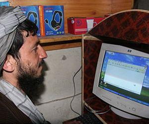 Afghan Twitter users meet face-to-face as web booms