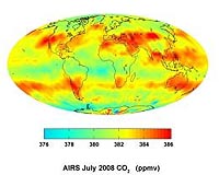 Top UN climate scientist backs ambitious CO2 cuts