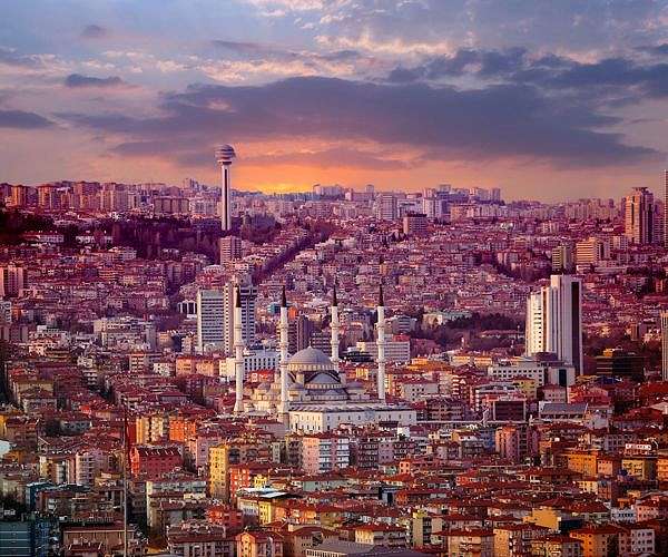 Turkish capital hit by freak sandstorm
