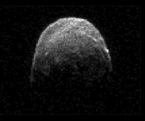 NASA Releases Radar Movie of Asteroid 2005 YU55