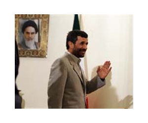Ahmadinejad wants millions to quit Tehran over quake fears
