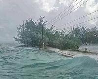 Hurricane-hit St Martin takes first steps to rebuild
