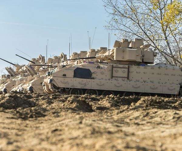 Commander's Independent Viewer: Raytheon's New Edge for Bradley Fighting Vehicles