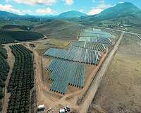 World added more solar than fossil fuel generating capacity in 2017