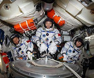 Chinese astronauts set to return