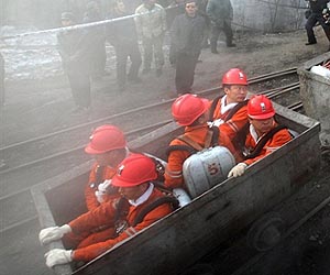 China hails 'miracle' as 115 rescued from flooded mine