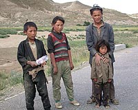 China 'left behind' children commit suicide: report