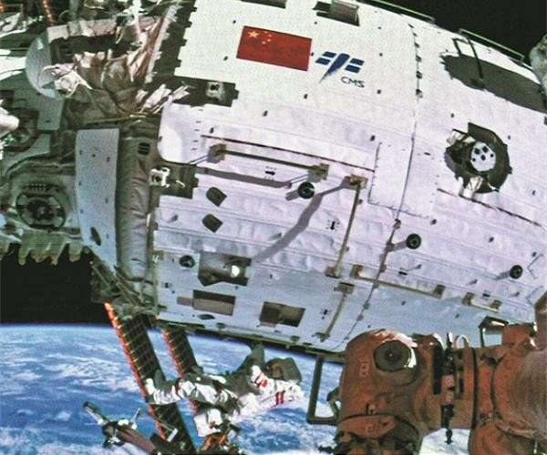 China emphasizes commitment to peaceful space activities