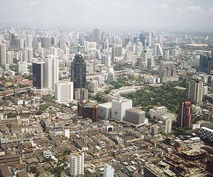 Bangkok groups clash over lese-majeste law