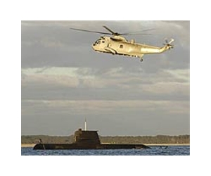 Australia courts European firms for submarine fleet
