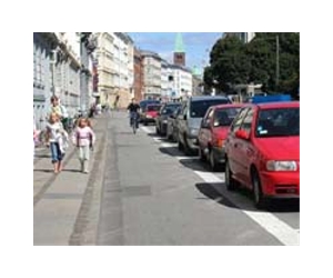Copenhagen plans super highways ... for bikes