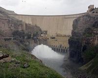 Kurds fight to retake Iraq's largest dam after 'massacre'