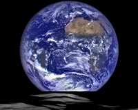 Lunar Reconnaissance Orbiter snaps hires view of Earth rising