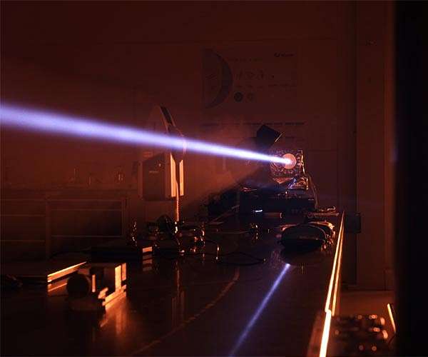 Hall of mirrors for Proba-3 laser testing