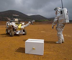 Designing the interplanetary web