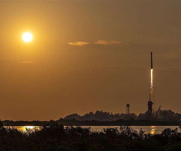 SpaceX launches new Starlink 'V2 Mini' satellites into orbit