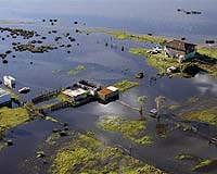 Flooded Australian towns declared disaster zones