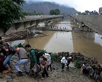 Fresh rain hampers rescue bid in flood-ravaged Kashmir