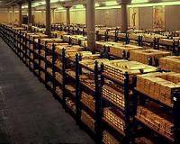 Gold price sinks to 5-year low