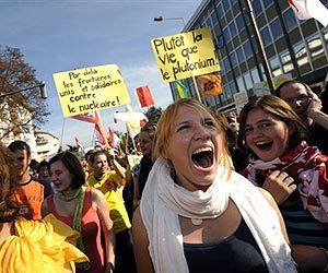 Hundreds detained in Belgian anti-nuclear protest