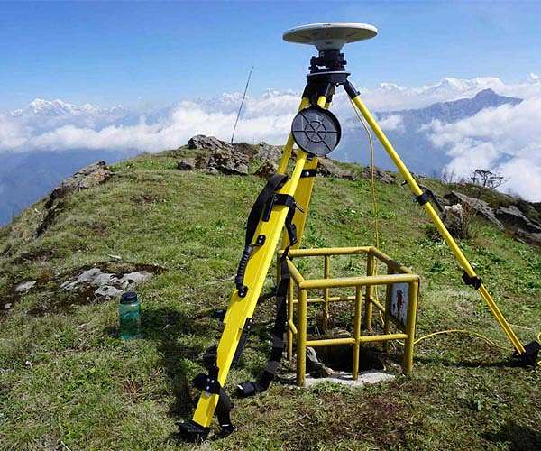 Alaska study compares ground motion from satellites and seismic records