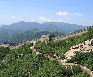 China archaeologists uncover more Great Wall ruins