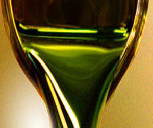 Microbes Reprogrammed To Ooze Oil For Renewable Biofuel