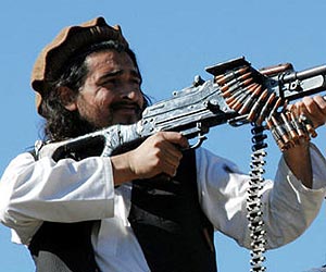 Pakistan Taliban leader threatens US cities in new video