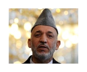 US insists Karzai must sign Afghan troop deal