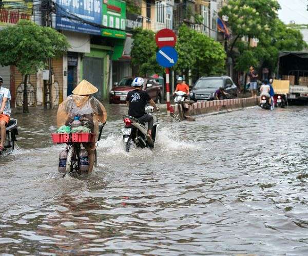 Deadly Typhoon Kalmaegi ravages Vietnam, Philippines