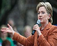 Clinton presses India for climate change