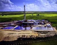 Skoltech scientists use ML to optimize hydraulic fracturing design for oil wells