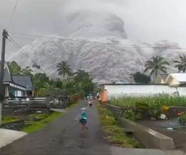 Death toll from Indonesia volcano eruption rises to 39