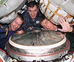 Long, cramped road trips ahead for US astronauts