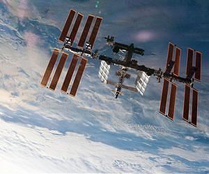 ISS delays planned orbit raise due to space junk threat