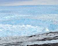 Quirky glacial behavior explained