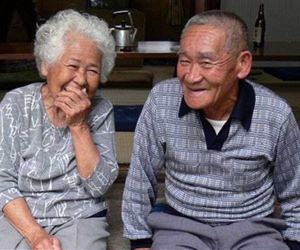 China elder care sector plugs smart gadgets to fill workforce gaps
