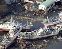 Japan Plans 250-Mile Chain of Sea Walls to Fend Off Tsunamis