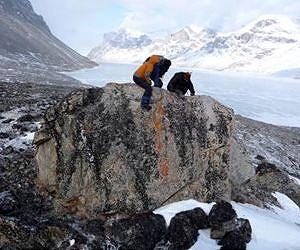How fast can ice sheets respond to climate change?