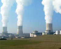 India nuclear reactor shut down after water leak