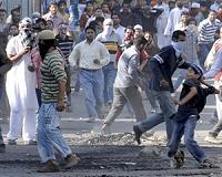 Pakistan, India vow to stop ceasefire violations in Kashmir
