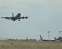 Kyrgyz 'open' for talks on US base
