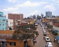 Locals lose out in Rwanda's second-hand clothes war