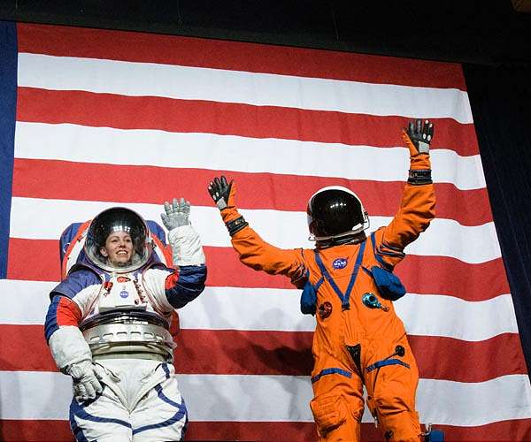 NASA faces new criticism, possible congressional hearing over spacesuit delays