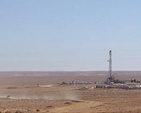 Libya strongman force hits near oil field in 'warning' strike