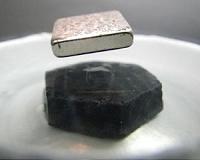 Canadian physicists discover new properties of superconductivity
