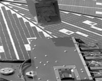 Mars Phoenix lander offers up first secrets