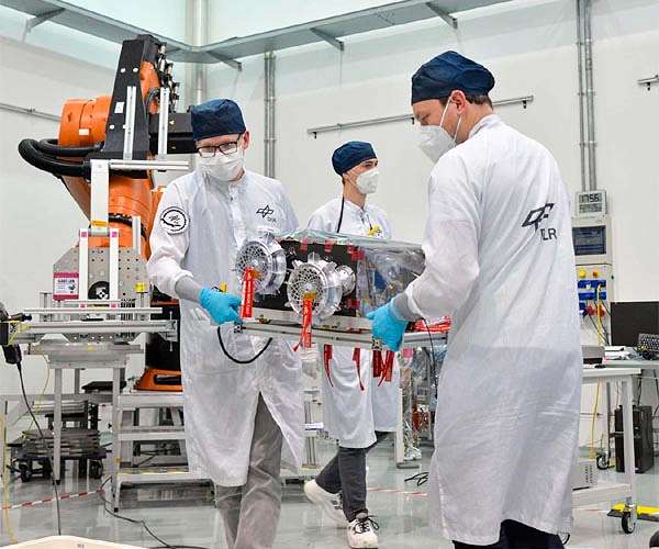 A rover for Mars' moon Phobos