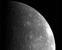 New explanation for Mercury's dark surface